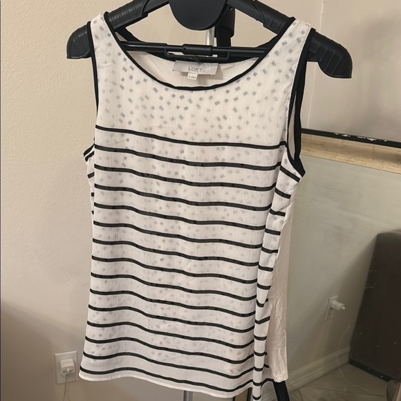 LOFT Black and White Fitted Sequin Tank Top - Picture 1 of 3